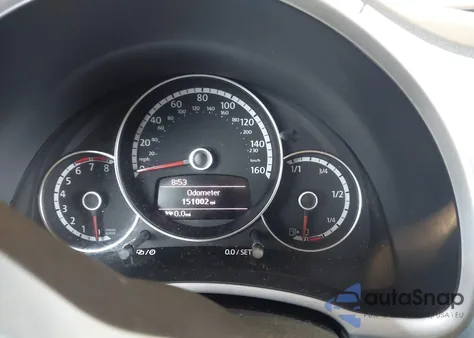 2014 Volkswagen Beetle 2.5L z USA, uszkodzony, nr VIN 3VWJX7AT5EM621477